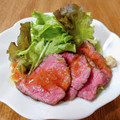 やなぎだまこ's cooksnap of when they made 炊飯器で低温調理法で簡単ローストビーフ.