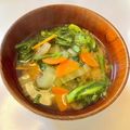 azbjbn's cooksnap of when they made 白菜と春菊の、ほっこり味噌汁.