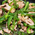 ICHITOMO☆'s cooksnap of when they made 簡単に【豚とピーマンのオイスター炒め】.