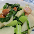 yukoko☆'s cooksnap of when they made 激旨☆かぶとベーコンのチーズ炒め.