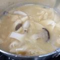 フリージア♬'s cooksnap of when they made エリンギと玉葱の味噌汁.