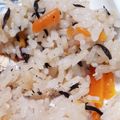 あっきー5296's cooksnap of when they made ひじきとしらすの炊き込みごはん✿.