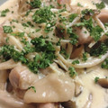 tsmitaka's cooksnap of when they made 簡単☆鶏肉ときのこの生クリーム仕立て.