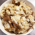 Okecchan's cooksnap of when they made 絶対簡単!!美味しい♡舞茸の混ぜご飯.