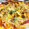 kinniko's cooksnap of when they made 餅ミートソースピザ！.
