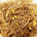いもちゃん1030's cooksnap of when they made 豆もやしナムル☆お店の味！３分クッキング.