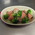 由芽15's cooksnap of when they made 塩鮭とたまねぎのバター蒸し.
