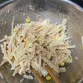 tomtosh's cooksnap of when they made 簡単5分！ヤーコンのツナすりごまサラダ.