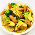 あっこ姉's cooksnap of when they made キャンプ飯 厚揚げとちくわのカレー炒め.