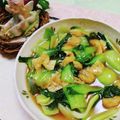 みっちゃん❇️68's cooksnap of when they made チンゲン菜と油揚げの炒め煮.