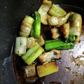 yikar1's cooksnap of when they made その鶏皮すてないで！太ねぎの鶏皮巻き.