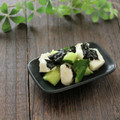 まろんかふぇ's cooksnap of when they made 叩き長芋ときゅうりと海苔の酢の物。.