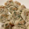 smilytable's cooksnap of when they made 簡単 箸がとまらない！にら饅頭.