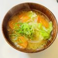 azbjbn's cooksnap of when they made 野菜炒めの味噌汁.