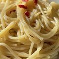 ささッこ's cooksnap of when they made フライパンひとつ簡単パスタペペロンチーノ.