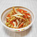 ＠迷子＠'s cooksnap of when they made 豆もやしと人参のすり胡麻和え.