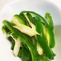 クロッワッサン's cooksnap of when they made ✿ピーマンと長ネギの炒めモノ✿.