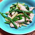 ｊｏｃｏｍｏｍｏｌａ's cooksnap of when they made 豚もも細切りと韮とじゃが芋のこってり炒め.