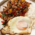 ♪USAGI♪'s cooksnap of when they made m茄子とひき肉のエスニックバジル炒め.
