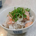 すかいmama☆'s cooksnap of when they made 塩鮭としめじの炊き込みご飯.