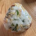 ぎょうざ好きうめりー's cooksnap of when they made 爽やか~シンプル梅と大葉おにぎり.