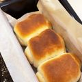 fujikk0's cooksnap of when they made 簡単もちもち手ごね食パン♥.
