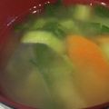 あゆたっくん's cooksnap of when they made チンゲン菜と人参のみそ汁.