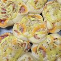 ipuhana's cooksnap of when they made くるくる✿ハムロールパン✿.