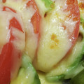 Ebi1783☆'s cooksnap of when they made 簡単☆トマトとアボカドのチーズ焼き.