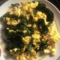 さばを's cooksnap of when they made 塩蔵ワカメと卵の炒め物.