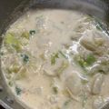 しお大根's cooksnap of when they made レタスとホタテ缶の中華風豆乳煮込み.