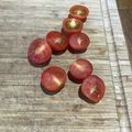 Ruriluru's cooksnap of when they made ミニトマトの汁のでにくい切り方.