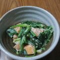 ramieru's cooksnap of when they made すぐ作れる柿とほうれん草のサラダ.