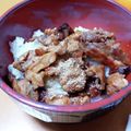 ののひと's cooksnap of when they made 簡単！うなぎのタレでアレンジ♪甘辛豚丼！.