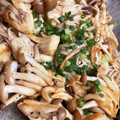 まなたりん's cooksnap of when they made 簡単☆しめじとえのきのマヨバター醤油炒め.