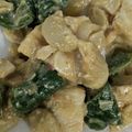 ひぃちゃんひー's cooksnap of when they made お肉柔らか＊鶏胸肉のガリバタマヨ炒め.