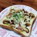 YCHキッチン's cooksnap of when they made 冷凍作りおきOK！贅沢きのこトースト.