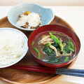 horseland's cooksnap of when they made しめじとほうれん草のみそ汁.