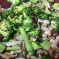 いじわるスナフキン's cooksnap of when they made にんにくとブロッコリーの豚バラ炒め.