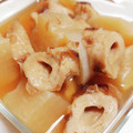 チコリママ's cooksnap of when they made 私の大根と竹輪の煮物【覚書】.