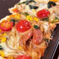 ilovelotus's cooksnap of when they made ホットプレートで簡単ピザ♪.