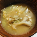 ｂｅｒｒｙ＋'s cooksnap of when they made 白菜ときのこと油あげのみそ汁.