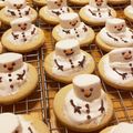 Beachside's cooksnap of when they made クリスマス♡とろけるスノーマンクッキー.