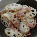 えくぼ母さん's cooksnap of when they made れんこんとベーコンのガーリック醤油炒め.