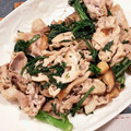 ラビほ's cooksnap of when they made 春菊と木耳の豚肉炒め.