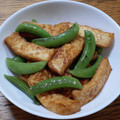 ポニーリボン's cooksnap of when they made 厚揚げとスナップエンドウのバター炒め.