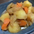 ゆみらんたん's cooksnap of when they made バターが決め手。玉葱人参じゃが芋の煮物。.