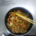 彩音ｍａｍａ's cooksnap of when they made ソーセージと玉ねぎの簡単炒め.
