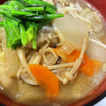 ズッキーーニ's cooksnap of when they made 我が家の定番！豚汁うどん.