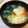 クックM96XDX☆'s cooksnap of when they made 簡単！ワカメと豆腐のお味噌汁★夫の料理.